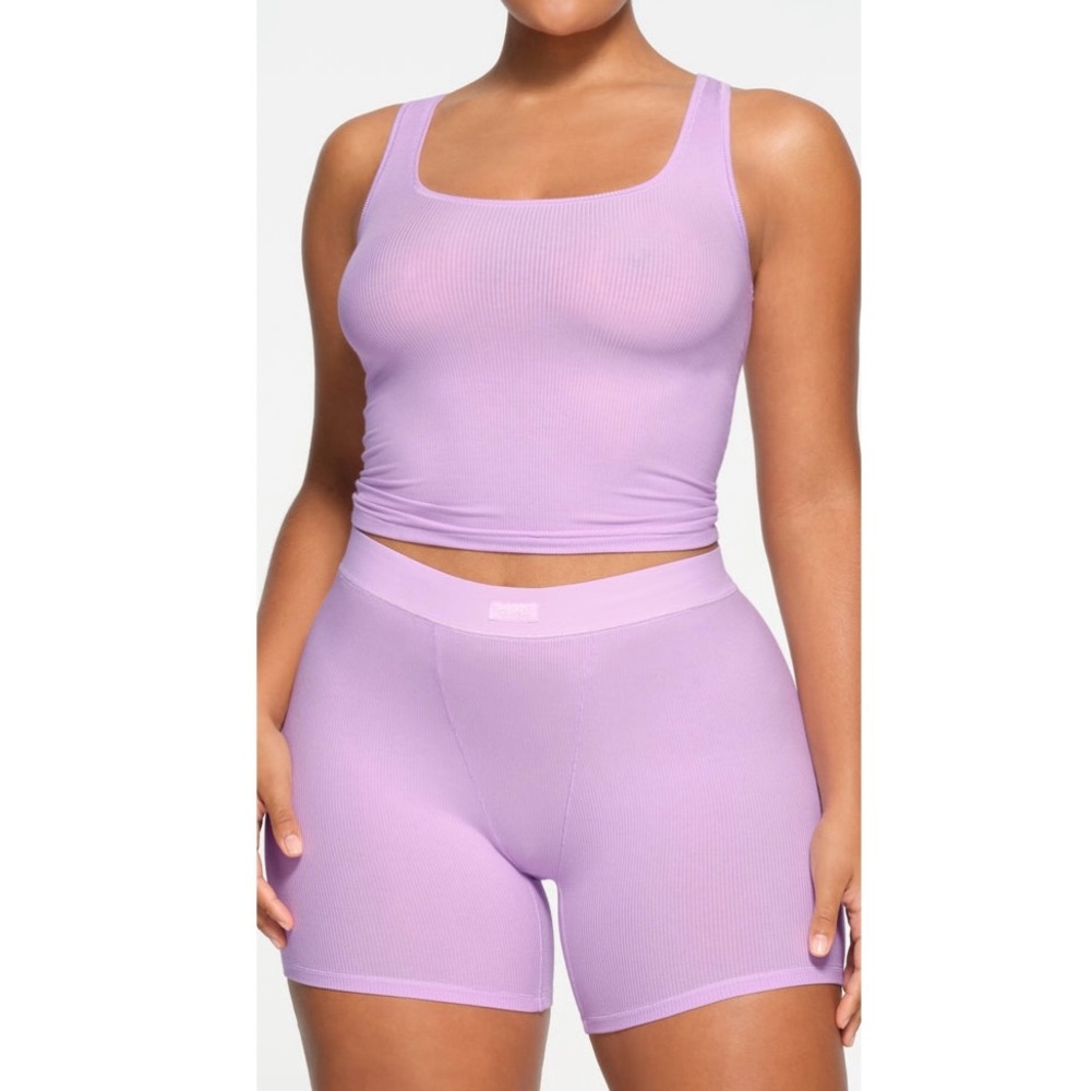 Skims soft lounge top